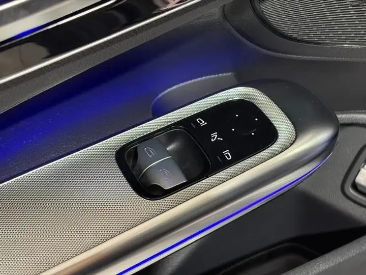 Mercedes-Benz CLE 2025, foto 38