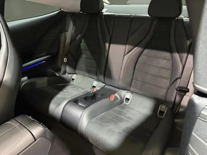 Mercedes-Benz CLE 2025, foto 18