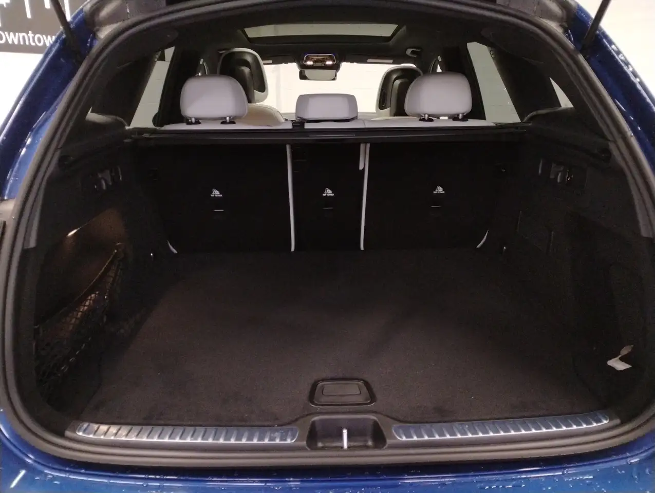 Mercedes-Benz GLC снимка Mercedes-Benz GLC