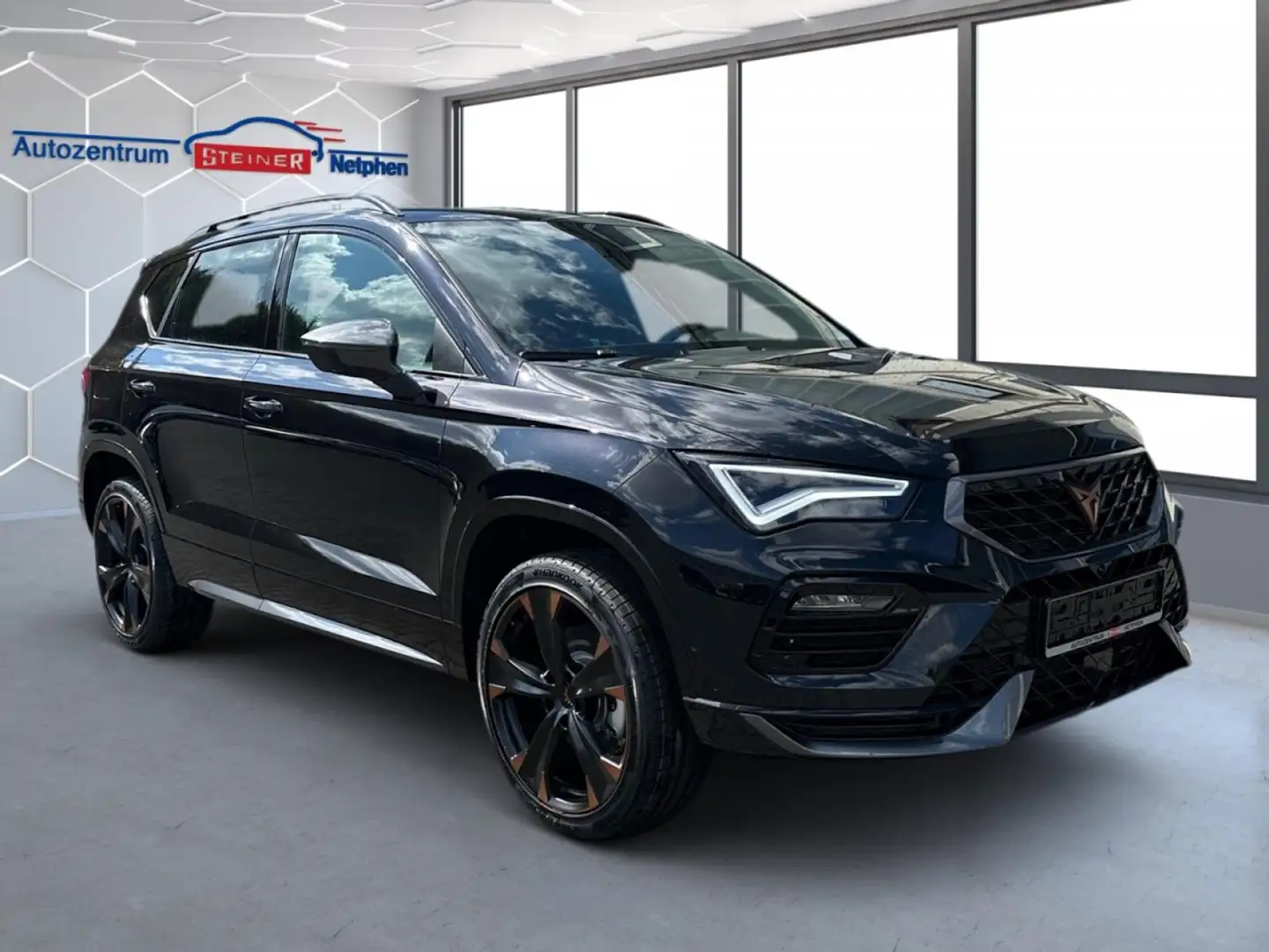 CUPRA Ateca High 1.5TSI DSG Leder Pano AHK Kessy 32% Klima Schwarz - 2