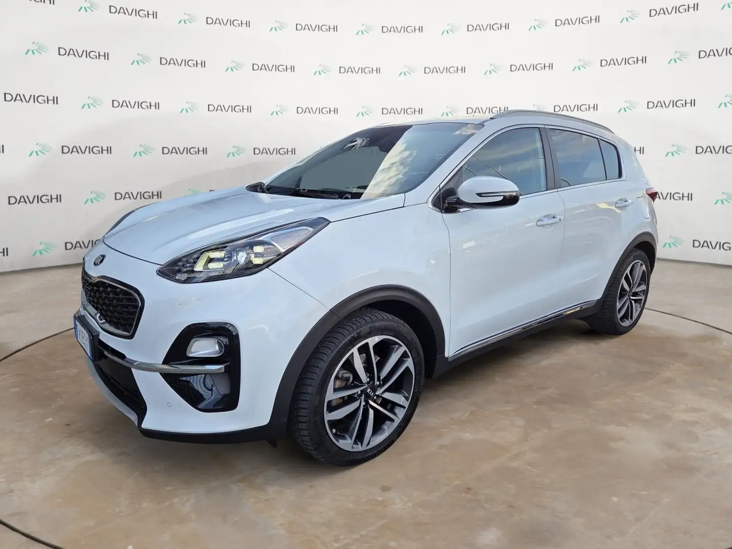 Kia Sportage Sportage 1.6 CRDI 115 CV 2WD Mild Hybrid Energy Bianco - 1