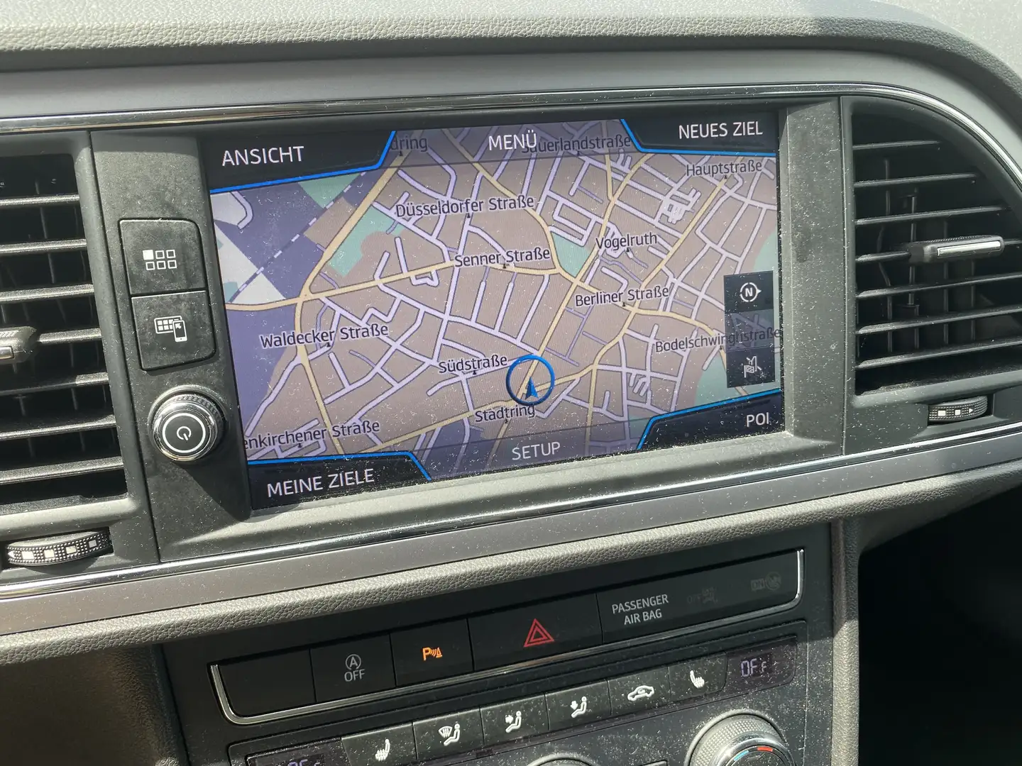 SEAT Leon 1.6 TDI Style ~Navi~FullLink~RearCam~ Weiß - 2