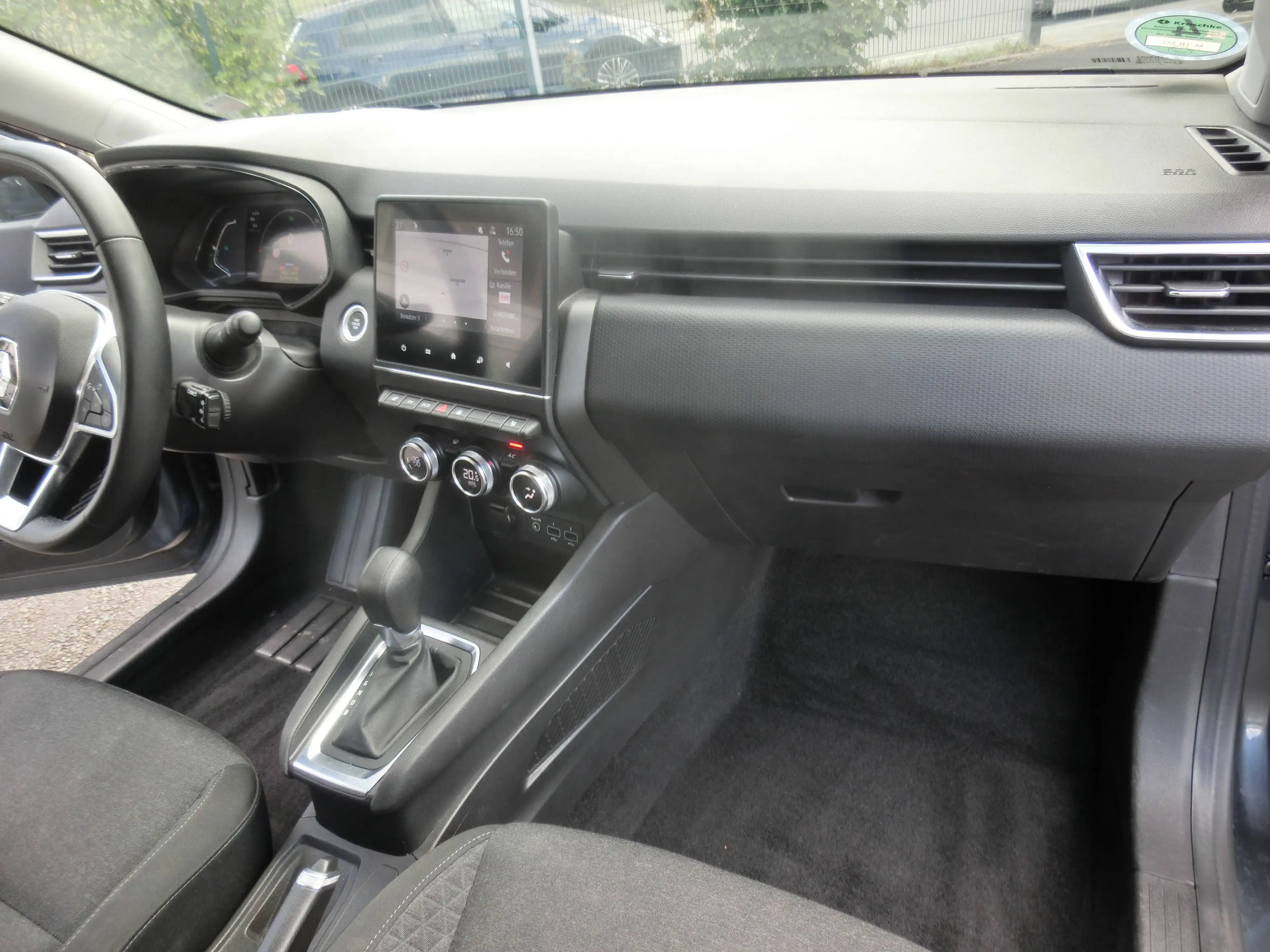 Renault Clio Automatik 1.6 E-Tech Hybrid 140 Business Edition/ Navigationssystem, Klimaanlage, Telefon, PDC, LMF — photo 12