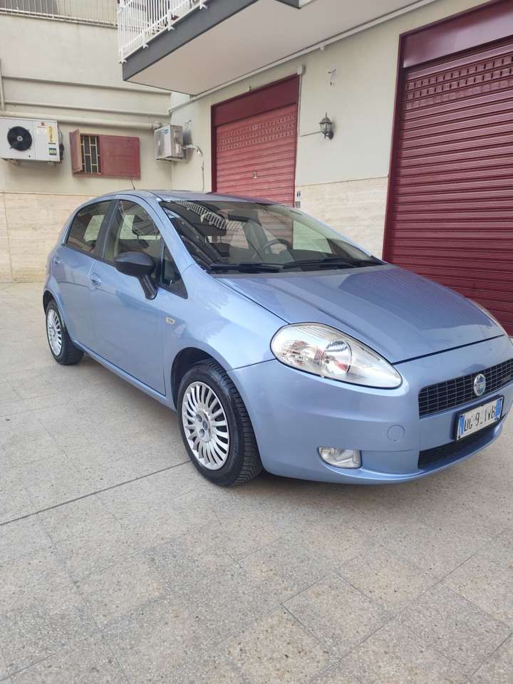 Fiat Grande Punto Grande Punto 1.3 MJT 75 CV 5 porte Dynamic