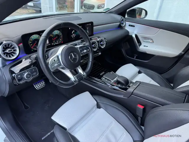 Mercedes-Benz Cla view 9