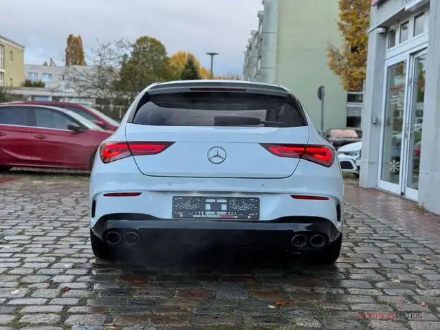 Mercedes-Benz Cla view 6