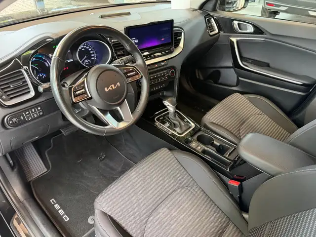 Kia Ceed view 13