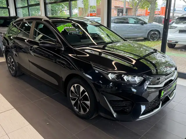 Kia Ceed view 7