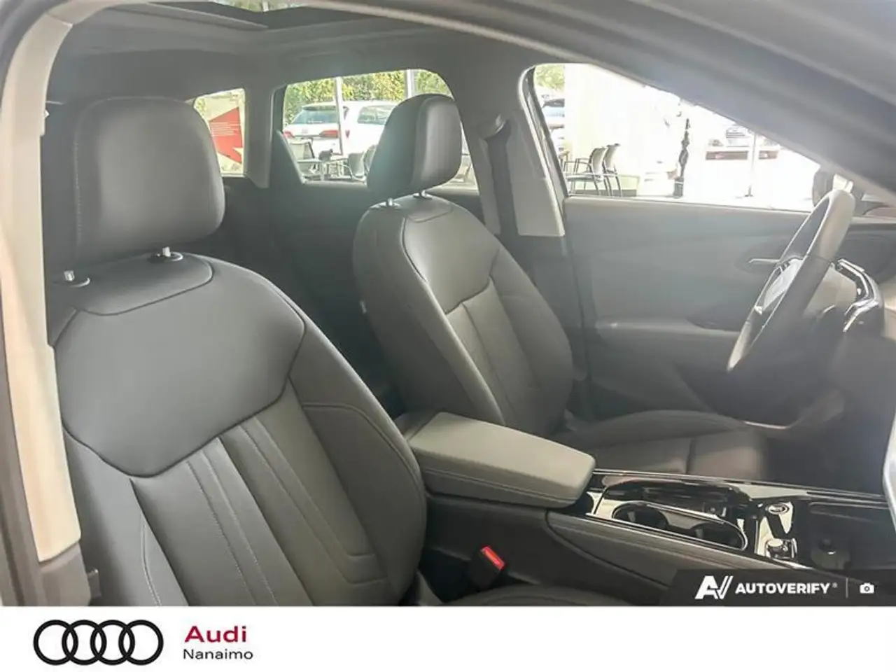 Audi Q3 fotografie Audi Q3