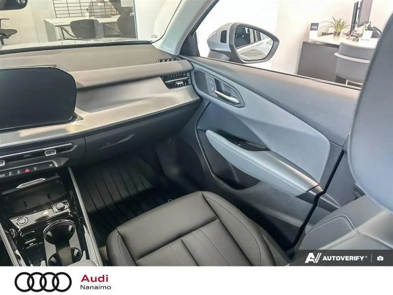 Audi Q3 fotografie Audi Q3