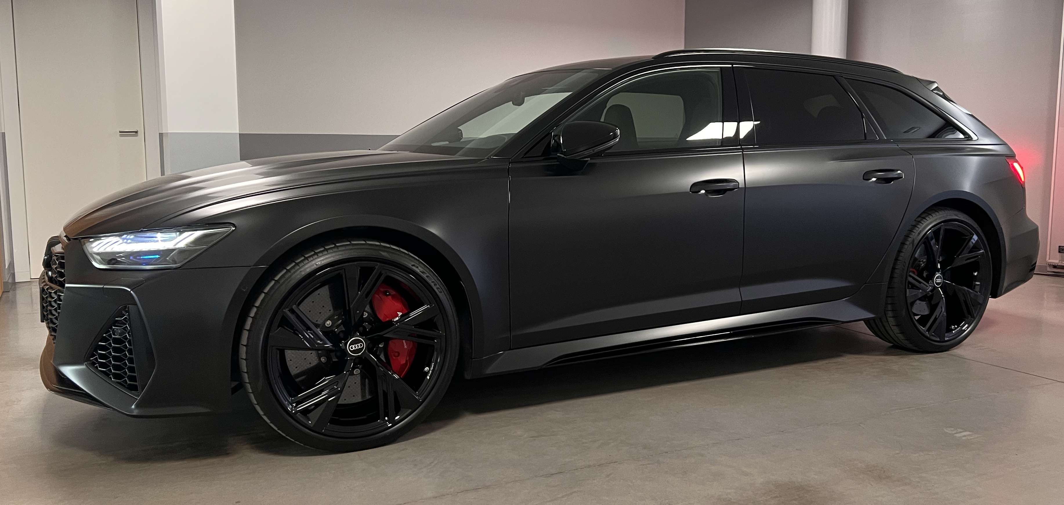 Audi RS6 Avant TFSI quattro Tiptronic 441kW - foto 1
