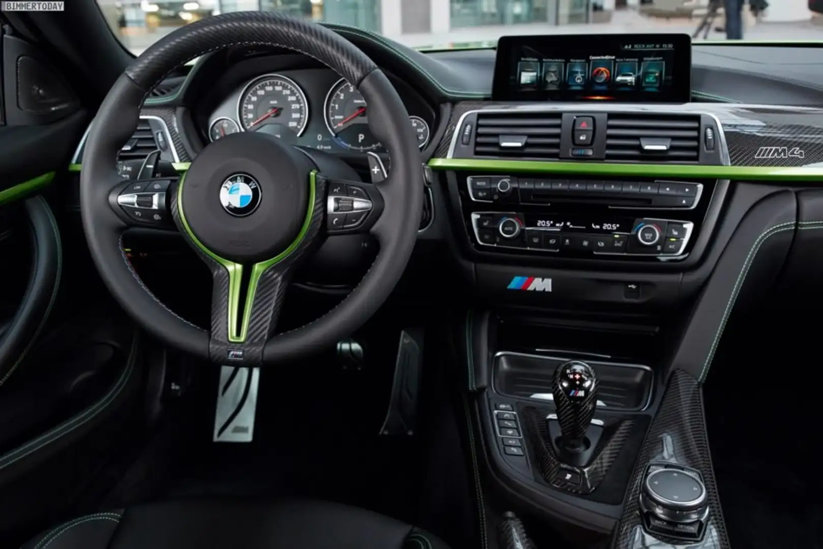 BMW M4 M4 Coupe DKG Competition Vert - 2