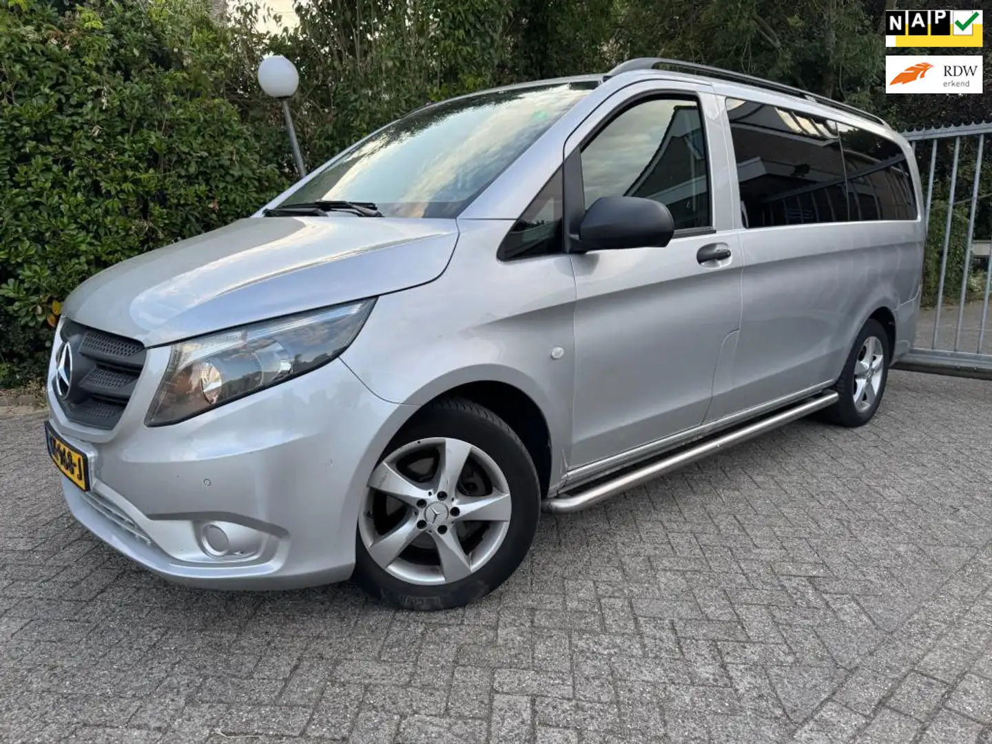 Mercedes-Benz Vito Tourer - 9 zitter - 116 CDI Pro Lang Grijs - 1