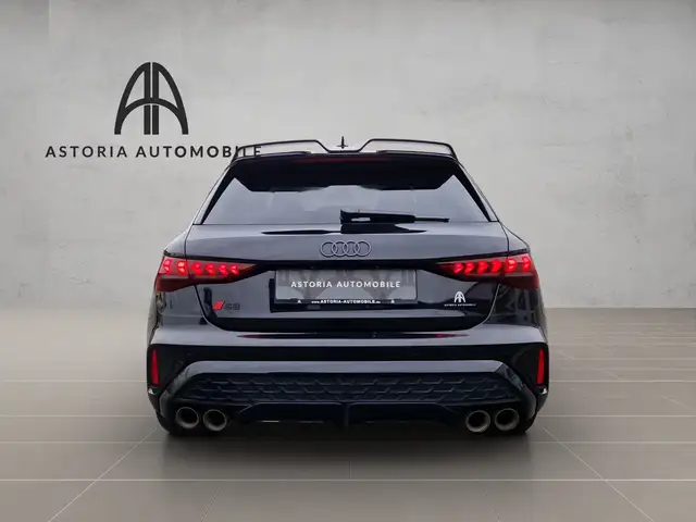 Audi S3 view 8
