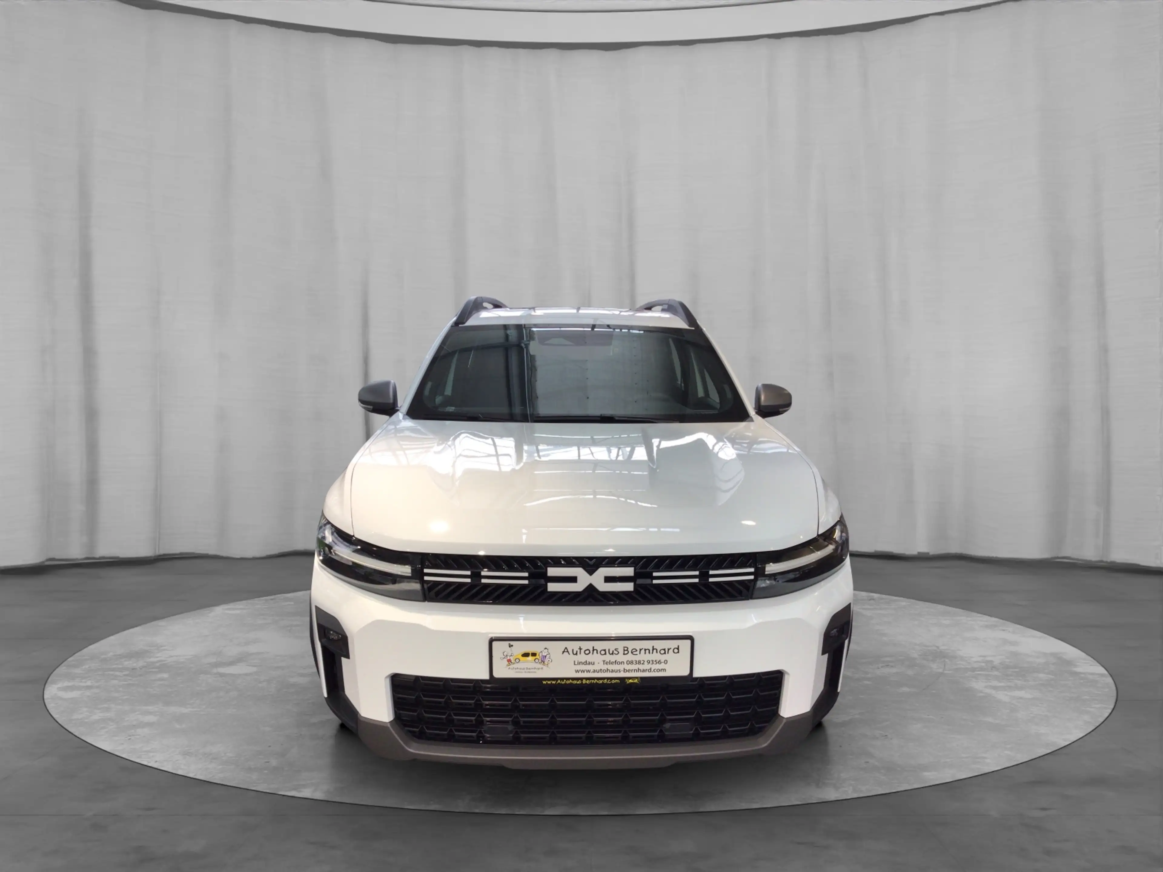 Dacia Bigster TCe 140 Expression — photo 8