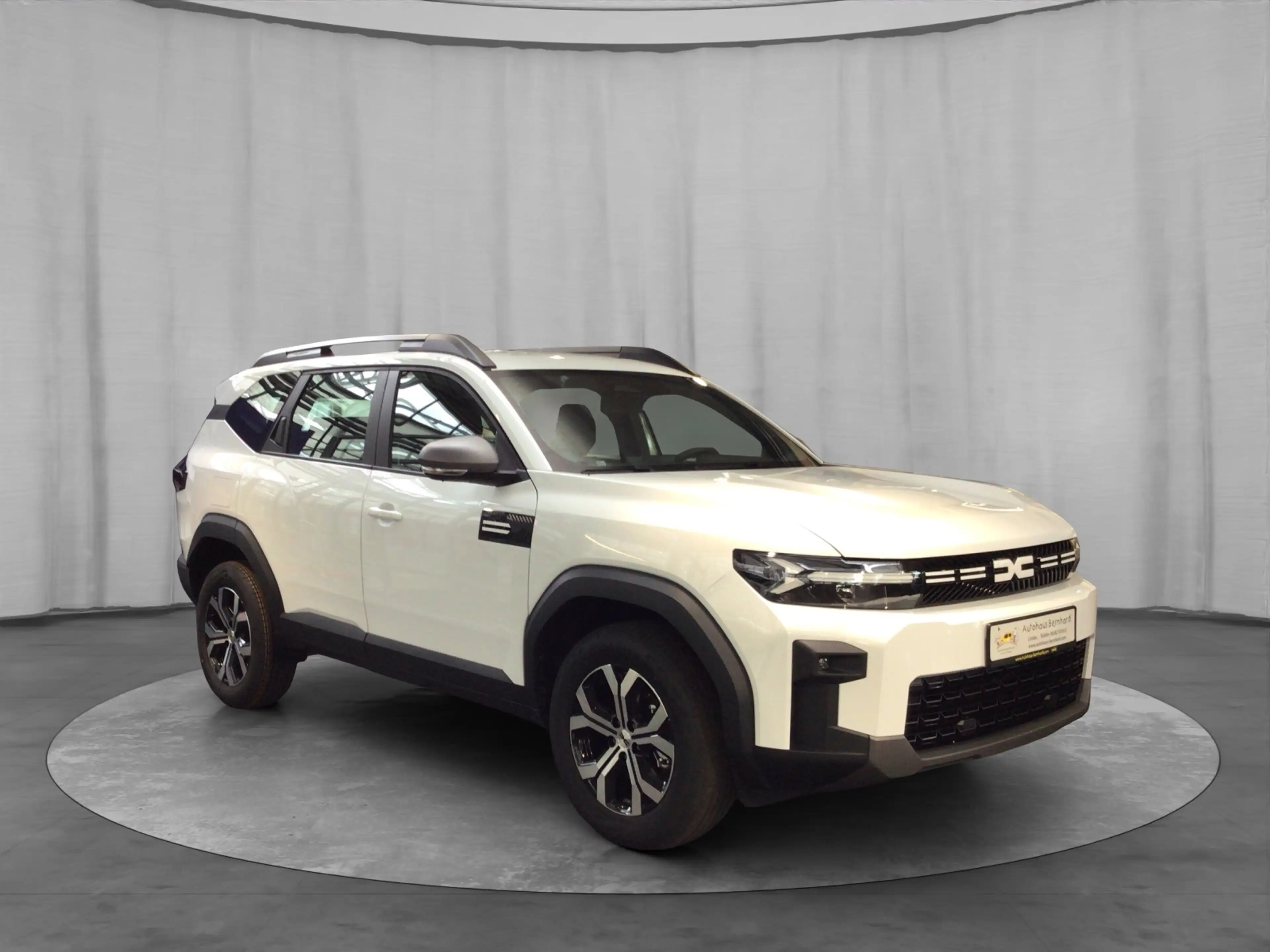 Dacia Bigster TCe 140 Expression — photo 7