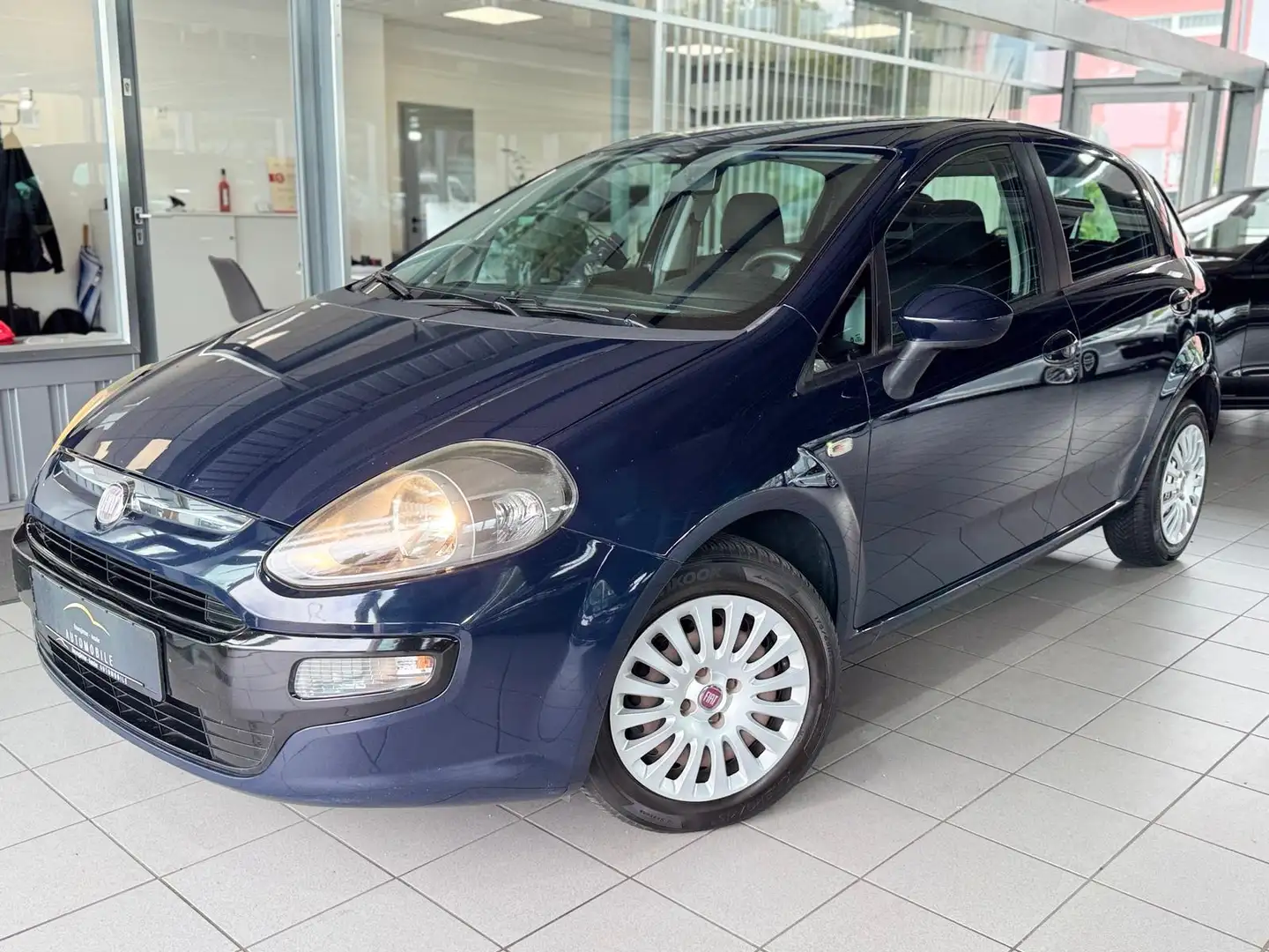 Fiat Punto Evo MyLife 1.4 KLIMA NAVI BLUETOOTH - 2