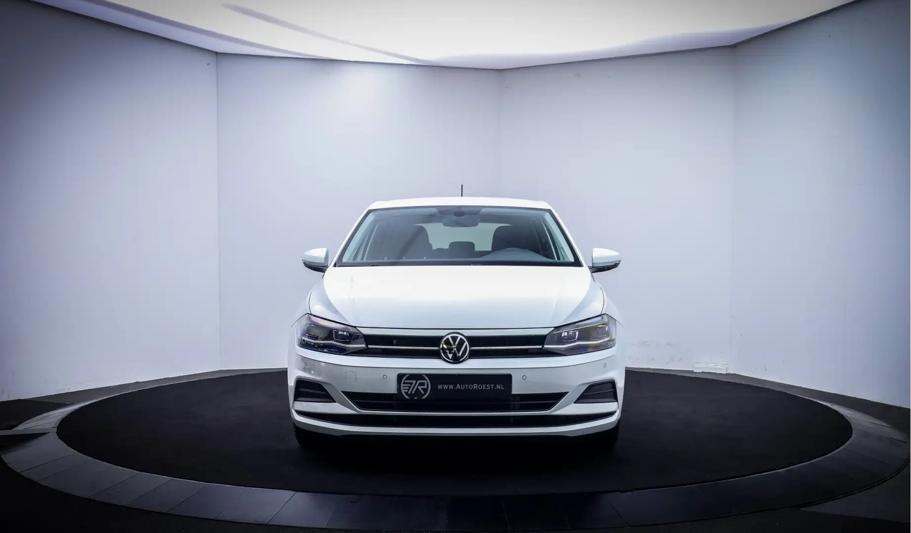 Volkswagen Polo 1.0TSI Dsg Comfortline Business FULL.LED | ADAPTIE Blanco - 2