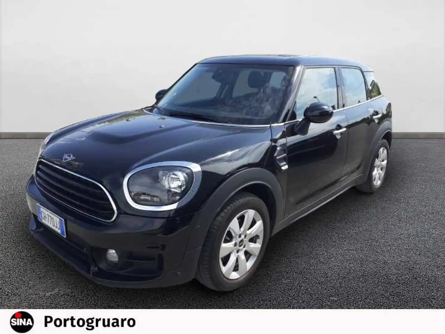 MINI One Countryman 1.5 One Fekete - 1