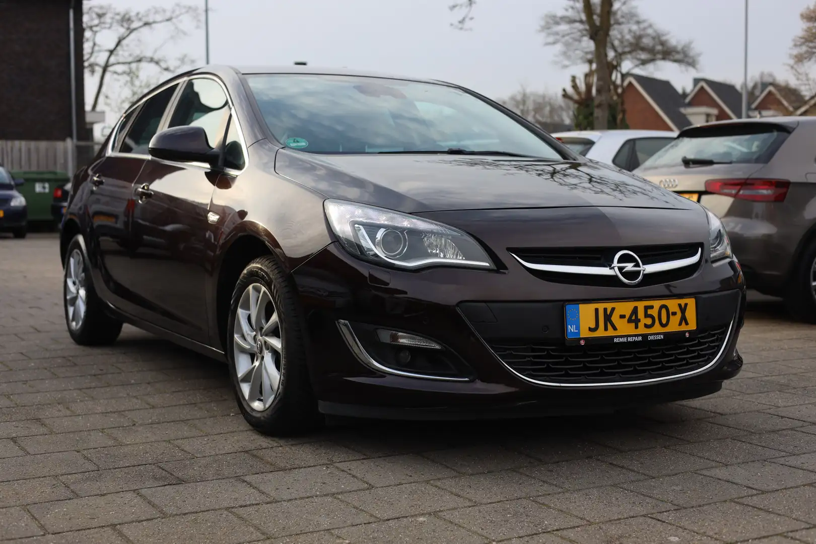 Opel Astra 1.4 TURBO SPORT AUTOMAAT | NAVI | CAMERA Bruin - 2
