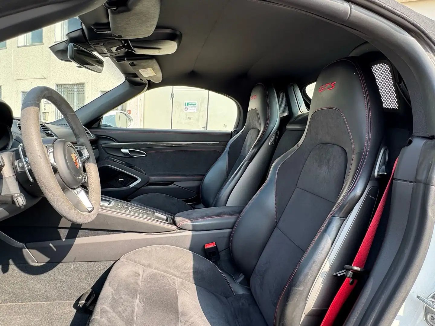 Porsche 718 Boxster 2.5 GTS Bianco - 2