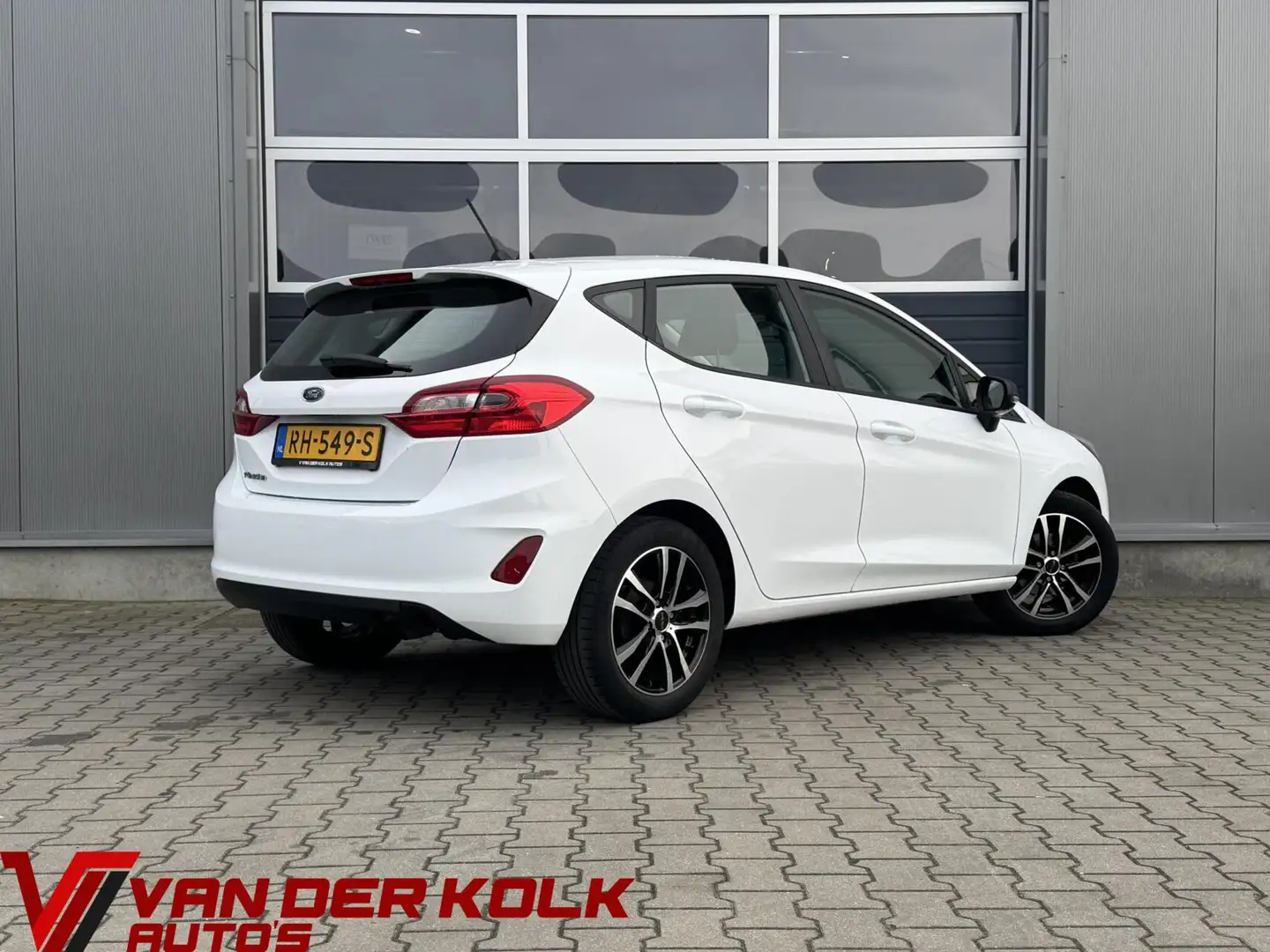 Ford Fiesta 1.1 Trend | Cruise | Carplay | DAB | Navigatie | L Weiß - 2