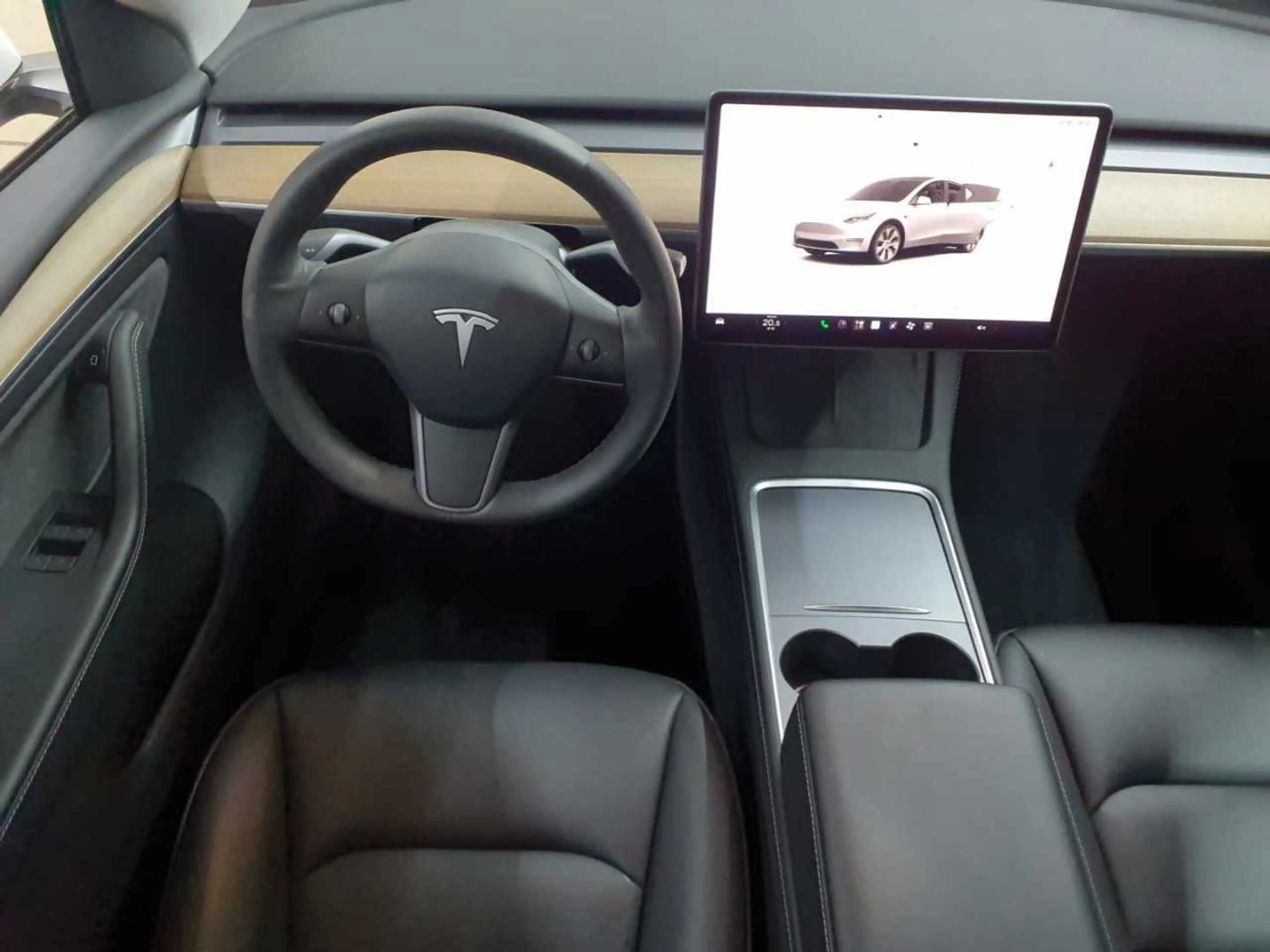 Tesla Model Y Model Y Long Range Dual Motor AWD Navi Leder — photo 9