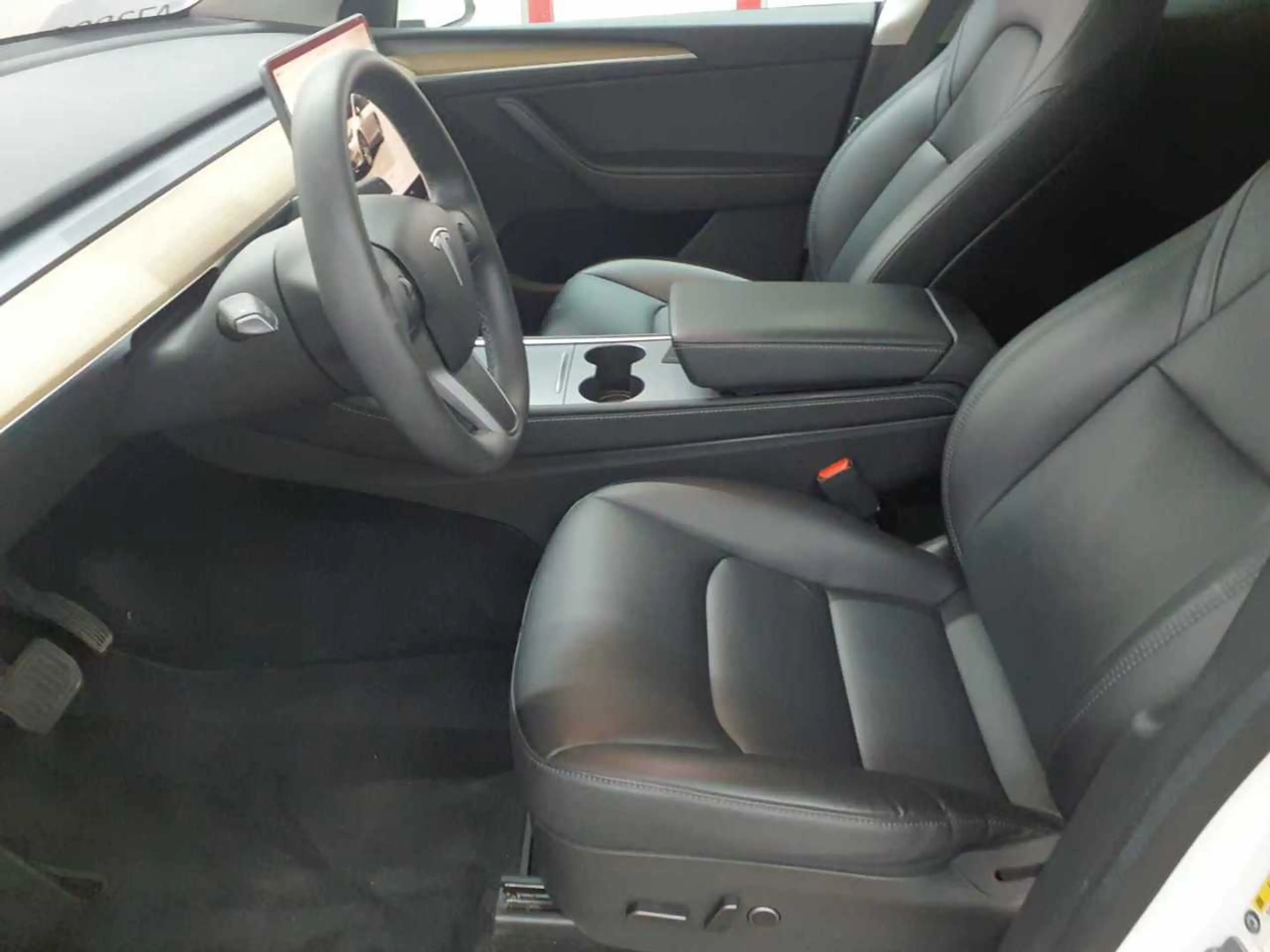 Tesla Model Y Model Y Long Range Dual Motor AWD Navi Leder — photo 8