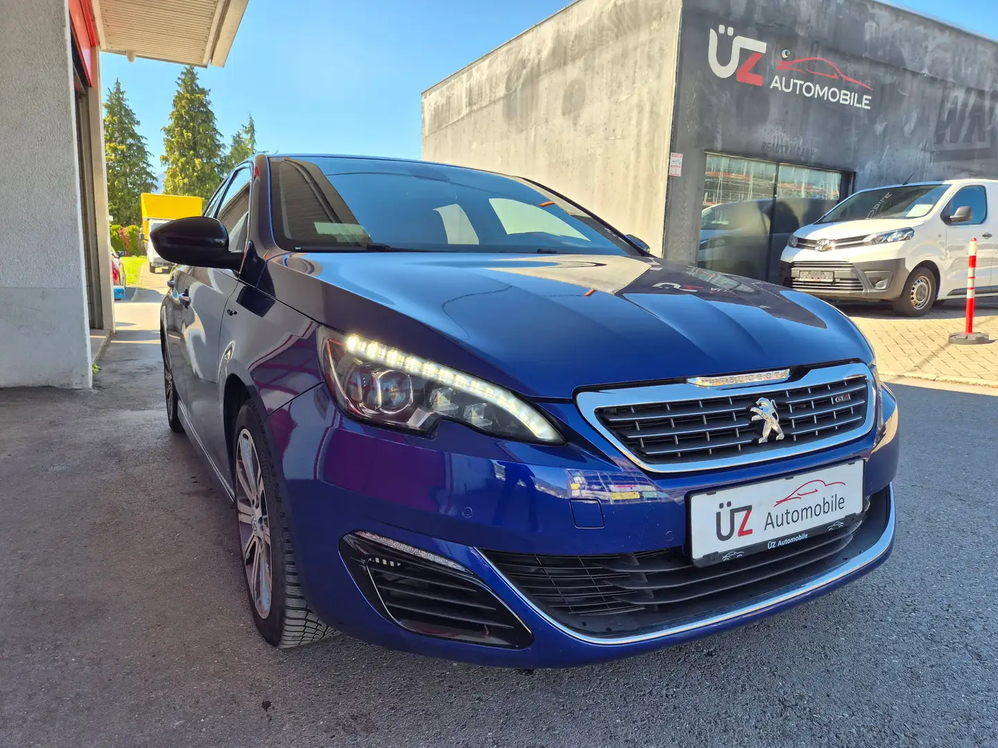 Peugeot 308 // GT // 1. Besitz *** Rückfahrkamera *** GT Blau - 2