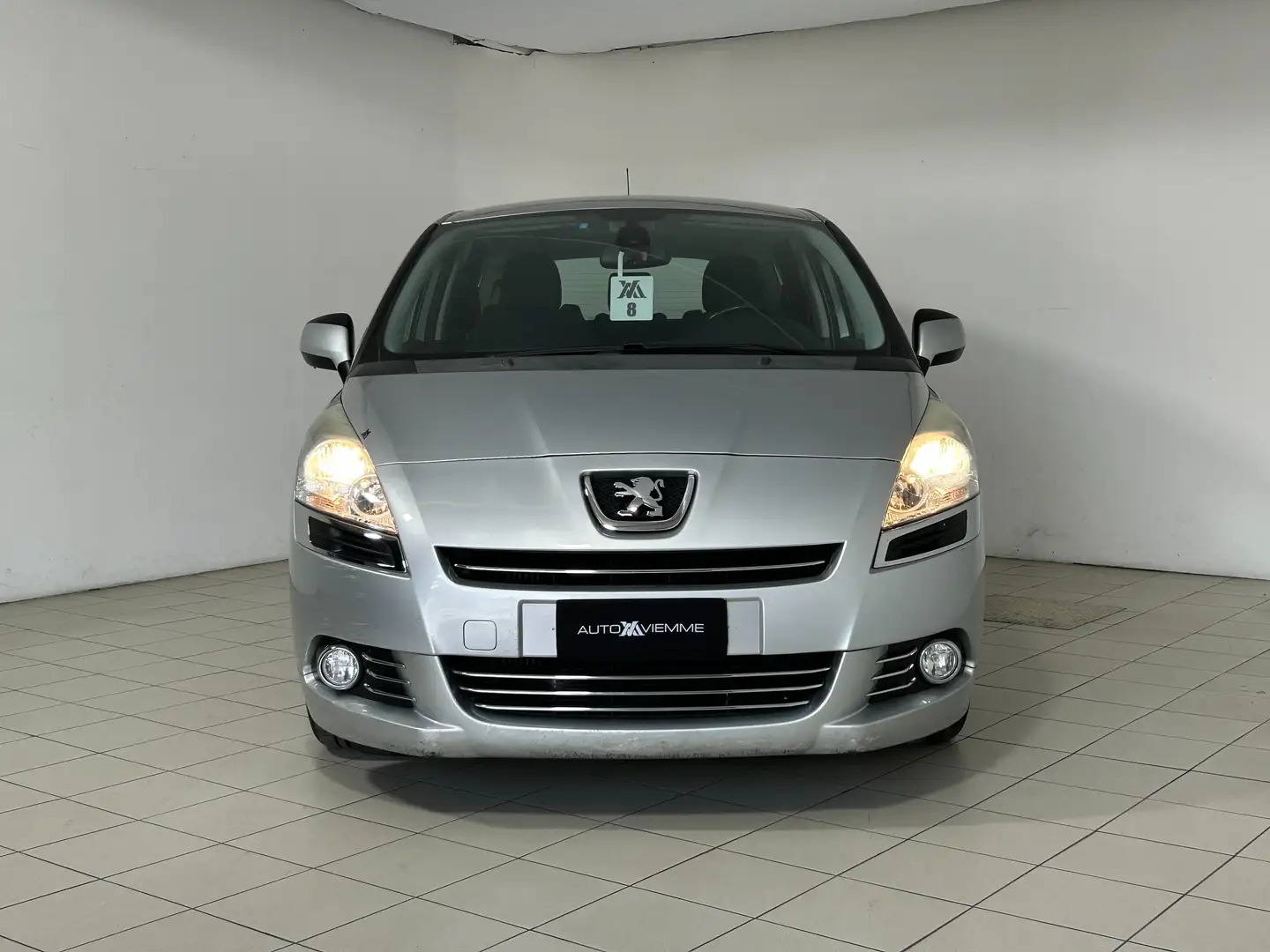Peugeot 5008 Allure 1.6 hdi 115cv + Sensori di parcheggio Grey - 2