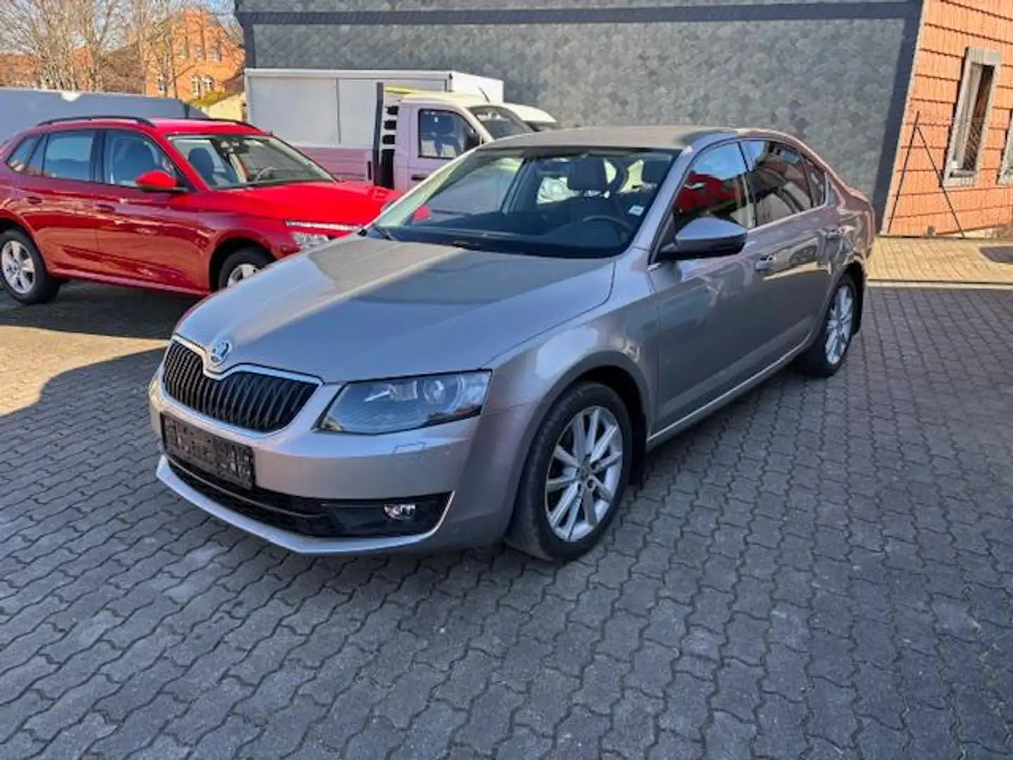 Skoda Octavia III 1.4 TSI Elegance+Bi-Xenon+AHK+1.HAND Beige - 2