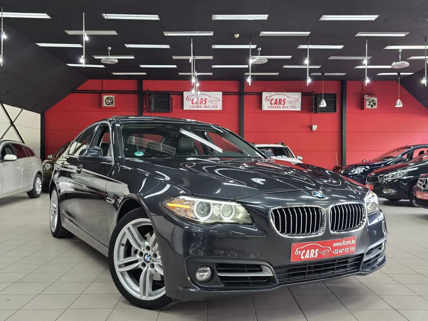 BMW 528 528i X-DRIVE Sport-Aut.*NAVIGATIE**SCHUIFDAK*XENON Grijs - 1