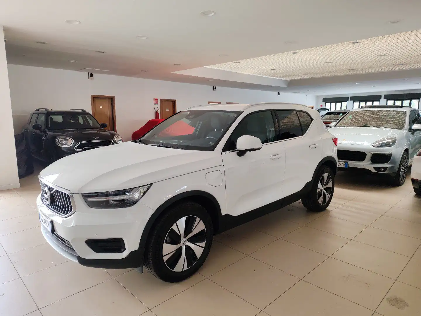 Volvo XC40 T4 Recharge auto PHEV Inscription Autocarro N1 LED Blanc - 1