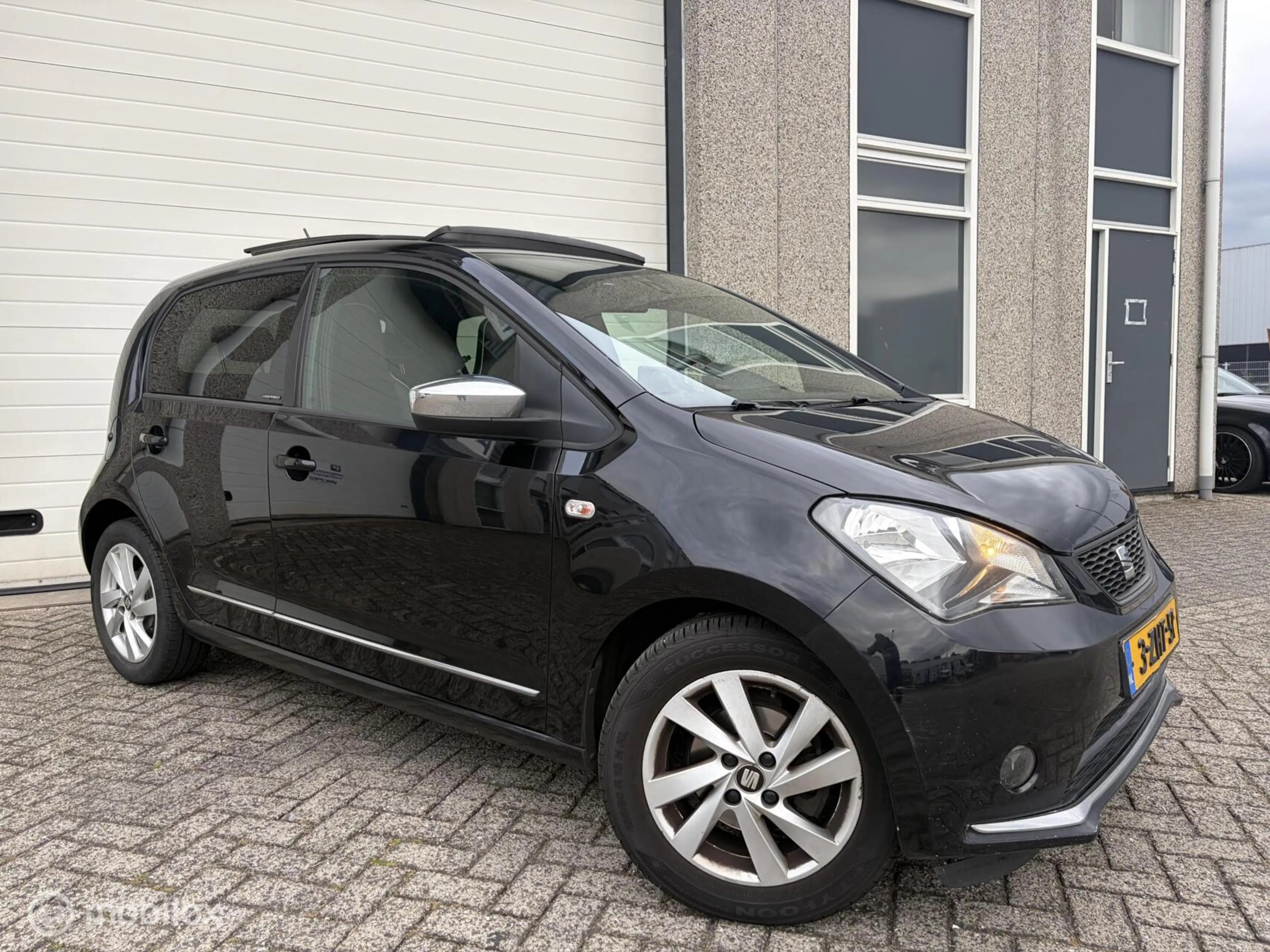 SEAT Mii 1.0 Mii by Mango — photo 4
