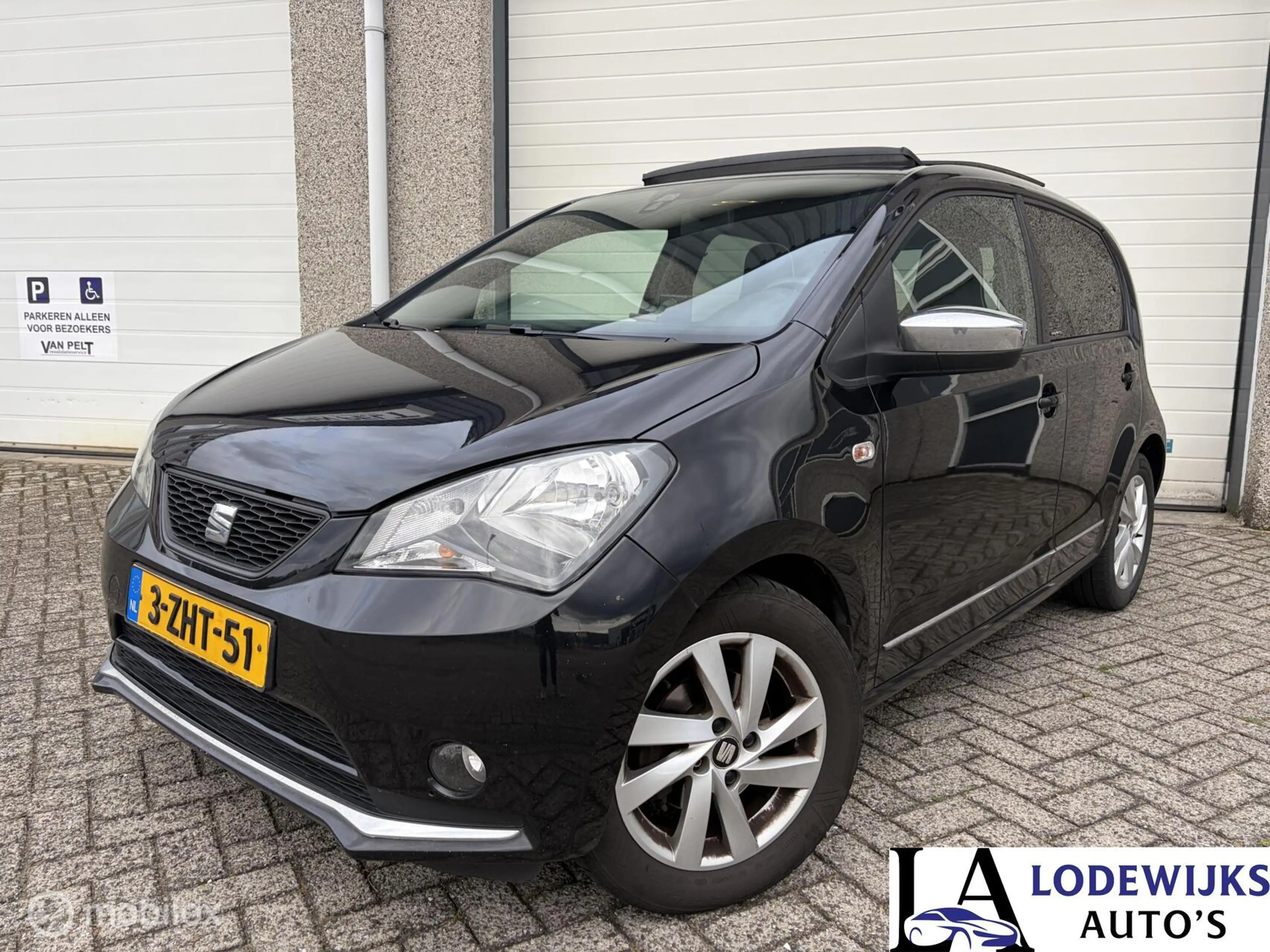 SEAT Mii 1.0 Mii by Mango