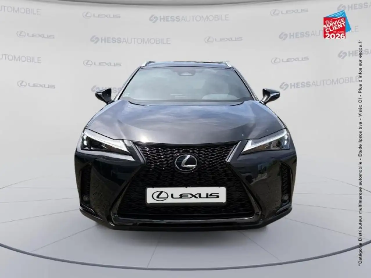 Lexus UX 2026
