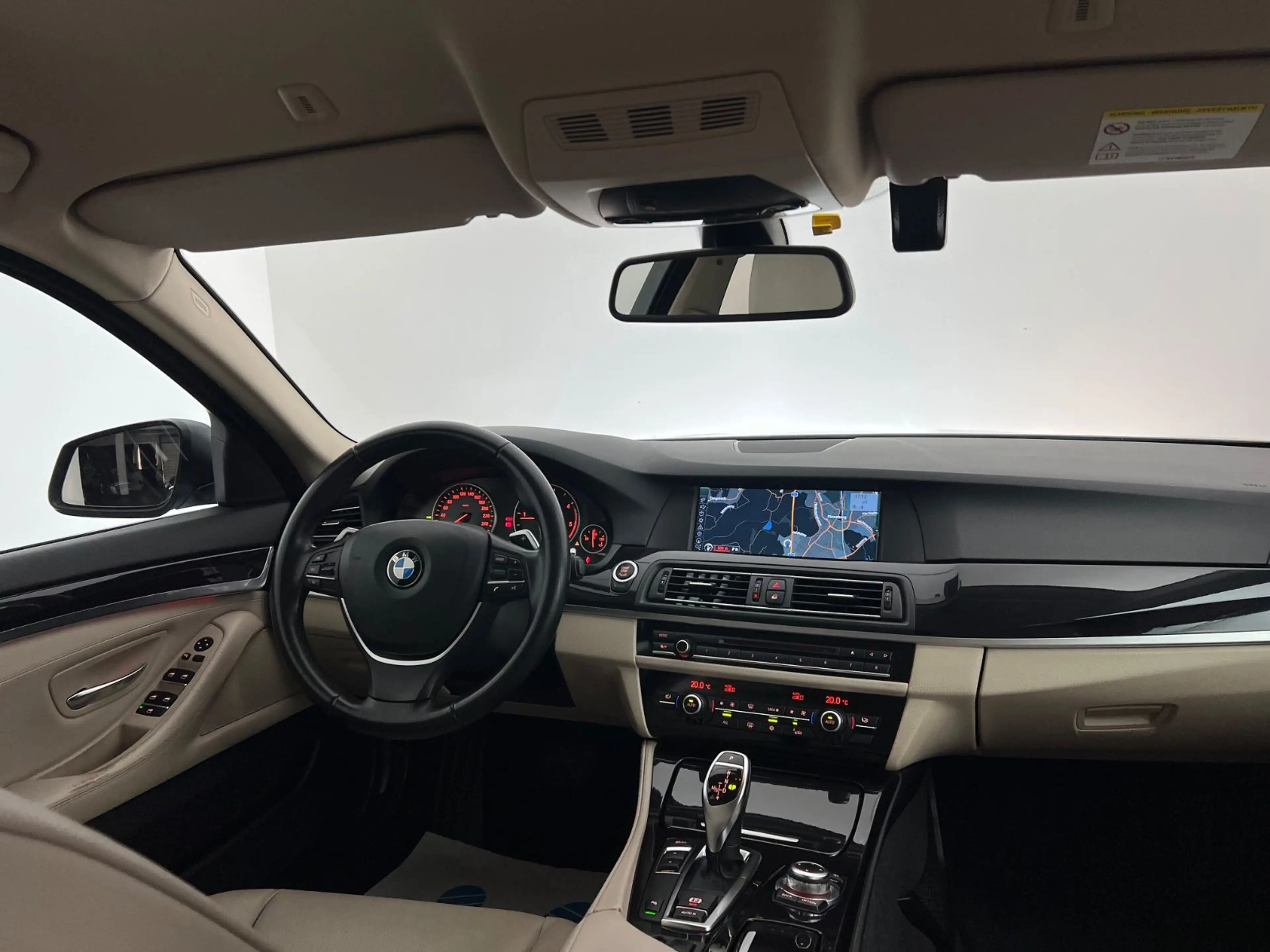 BMW 520 d / NUR 115.tKM / 1.HD / GARANTIE / XEN / — photo 16