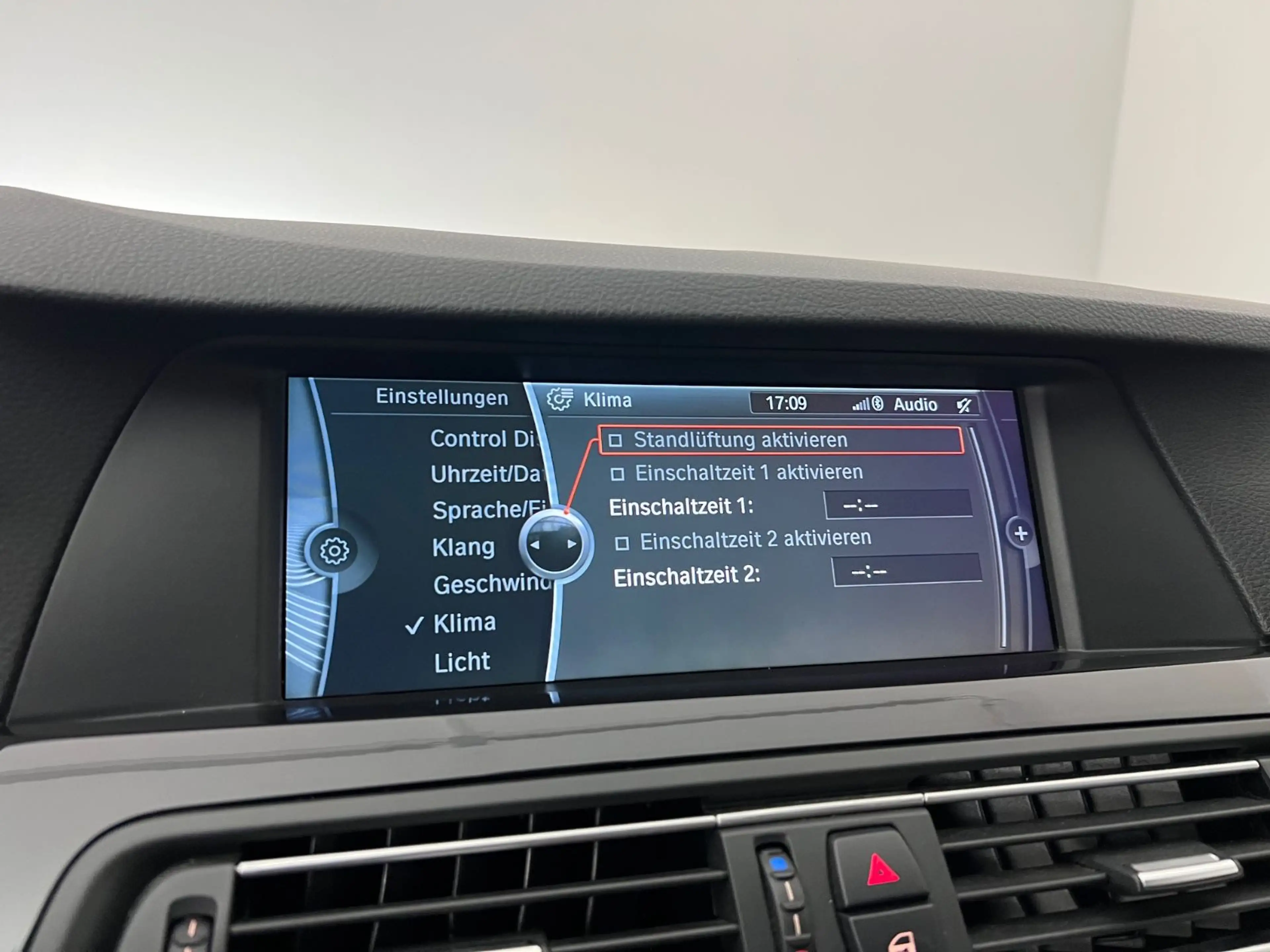 BMW 520 d / NUR 115.tKM / 1.HD / GARANTIE / XEN / — photo 31
