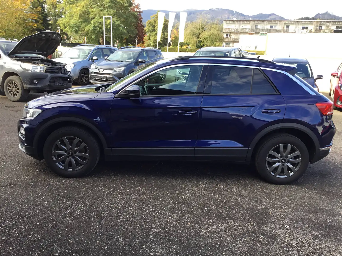 Volkswagen T-Roc 1,0TSi Design Blau - 2