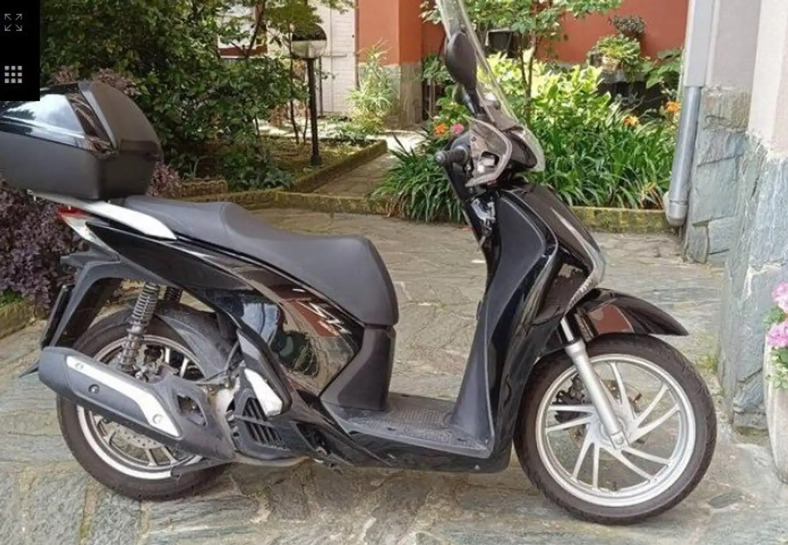 Honda SH 150i ABS - 1