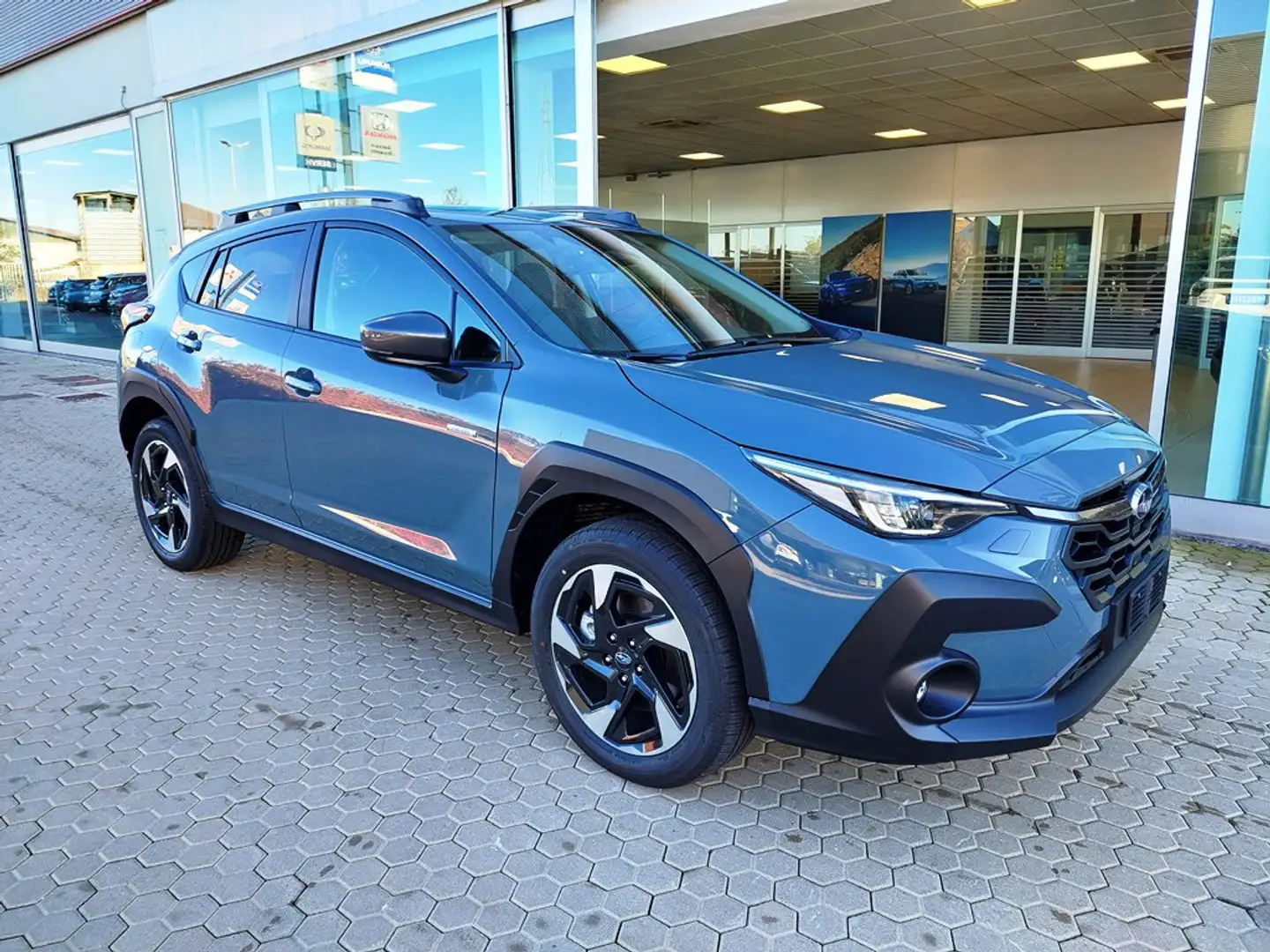 Subaru Crosstrek 2.0i e-Boxer MHEV CVT Premium *NUOVA DA IMMATRICO Grijs - 1