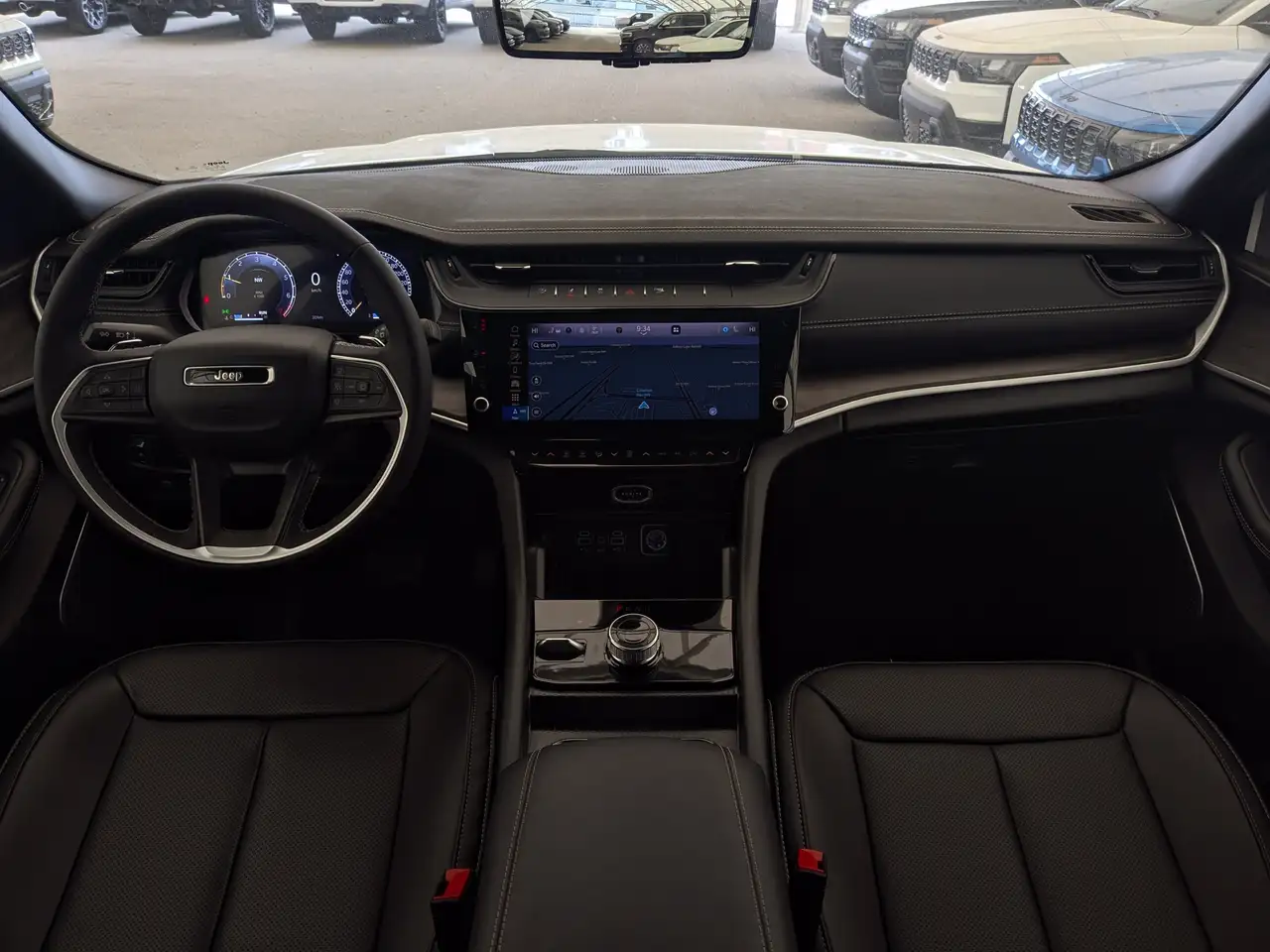 Jeep Grand Cherokee снимка Jeep Grand Cherokee