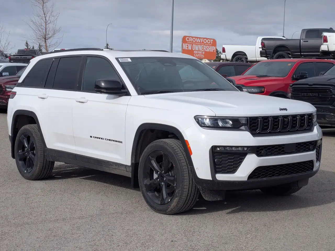 Jeep Grand Cherokee снимка Jeep Grand Cherokee