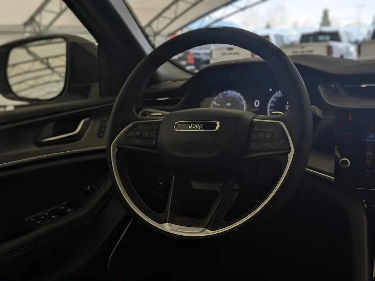 Jeep Grand Cherokee снимка Jeep Grand Cherokee