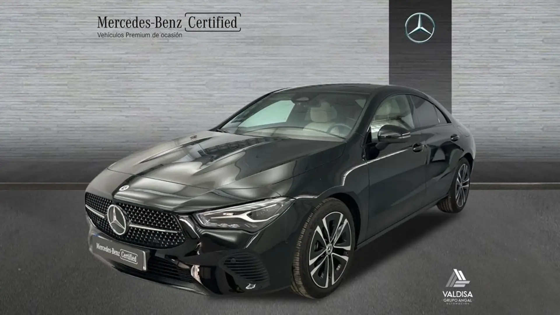 Mercedes-Benz CLA 200 Progressive Line (EURO 6d) - 1
