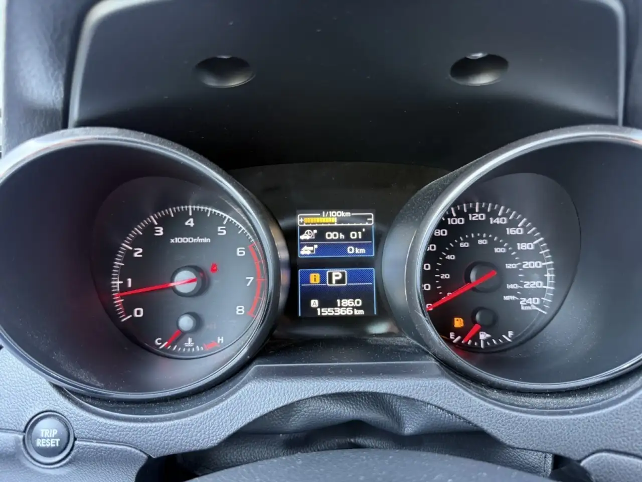 Subaru Legacy снимка Subaru Legacy