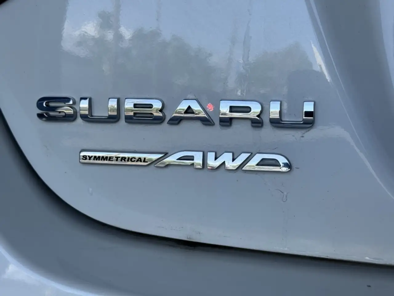 Subaru Legacy снимка Subaru Legacy