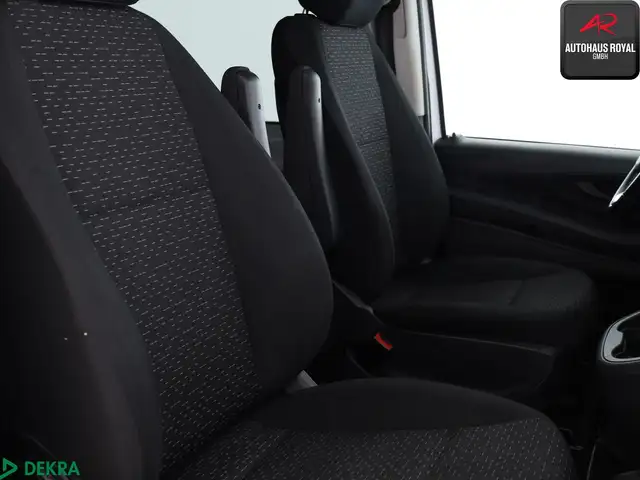 Mercedes-Benz Vito view 11