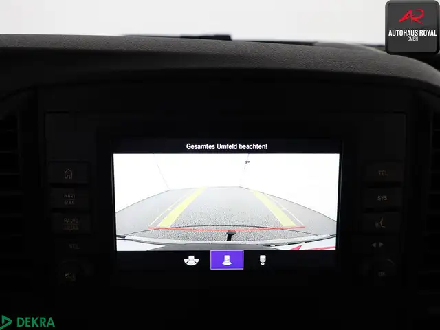 Mercedes-Benz Vito view 14