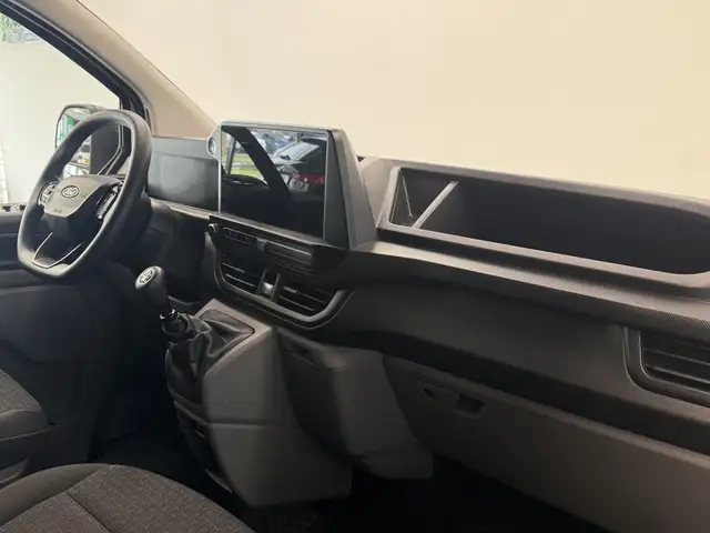 Ford Transit Custom view 7
